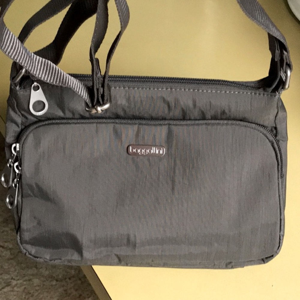 baggallini   New